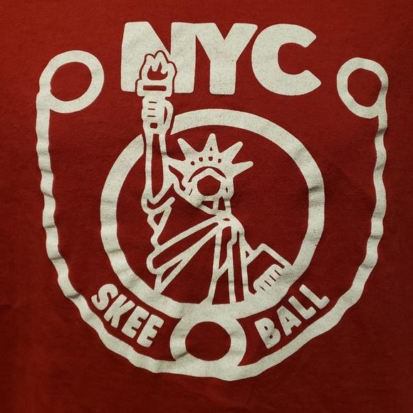 NYC Skee Ball League Large T-Shirt - Picture 3 of 8